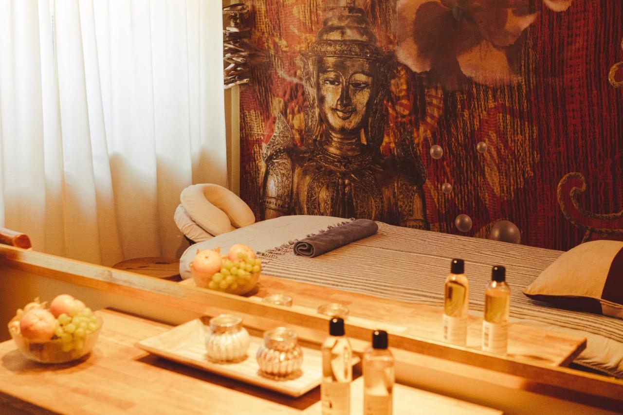 Gaestehaus Astrids Strandmuschel ビンツ エクステリア 写真